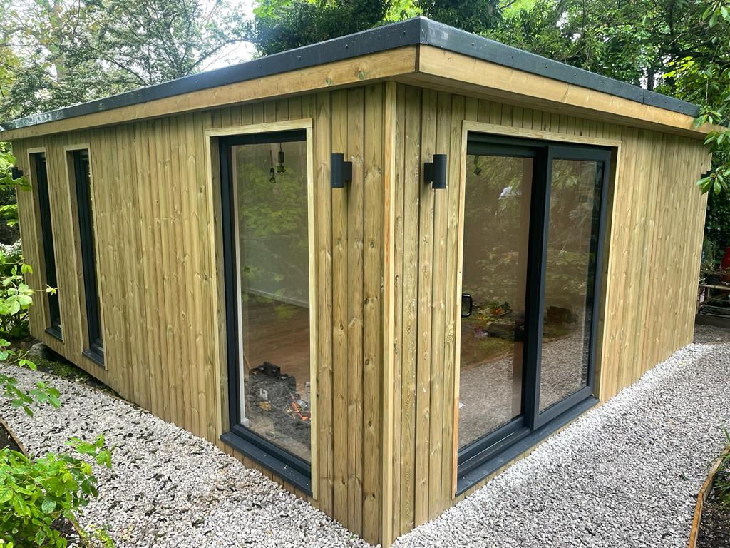 Modern garden room exterior in muswell hill with bespoke design